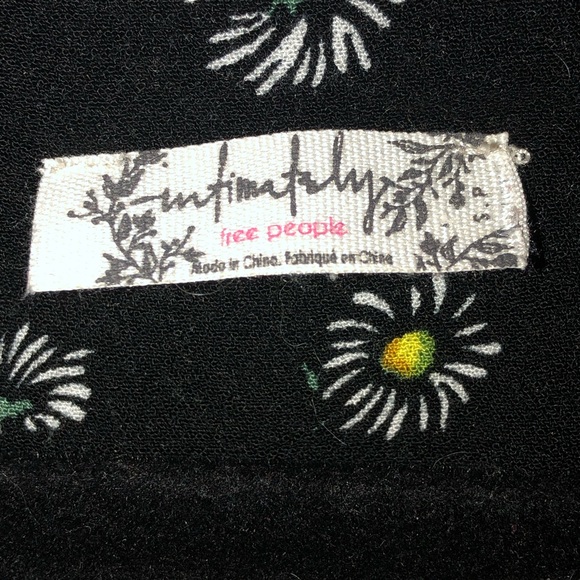 Free People Daisy Floral Bell Sleeve Bodysuit,Size-Small - Picture 8 of 10